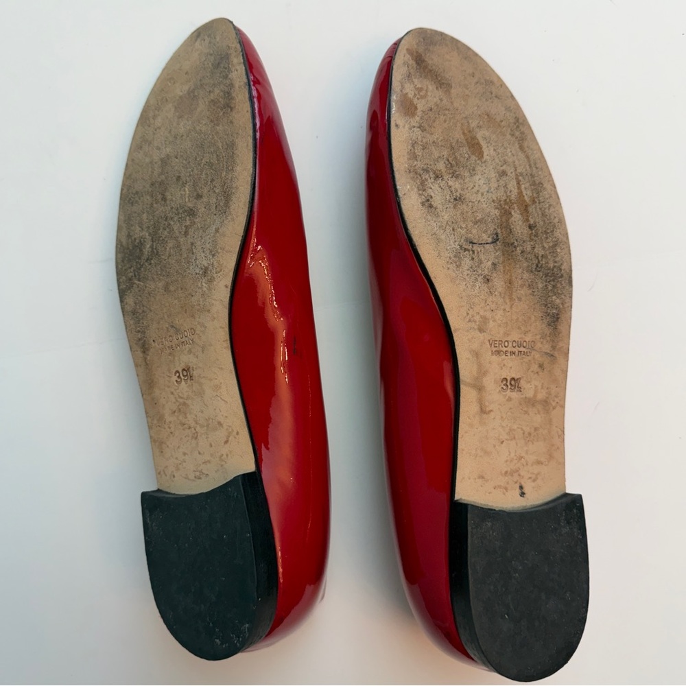 Andrea Carrano Red Patent Ballet Flats. - Picture 7 of 7